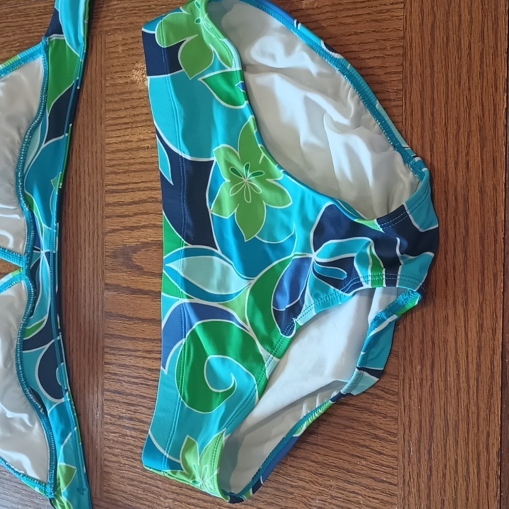 Ativa Women's Bikini Size 4 - Picture 4 of 5